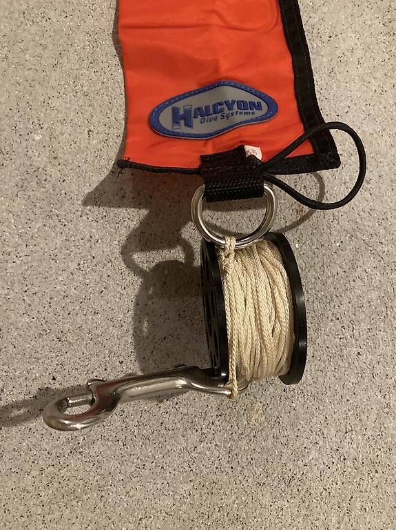 Bombole da sub: Halcyon Signalboje mit Spool+Boltsnap – Usato da Kriens venduto da patrick9340 2