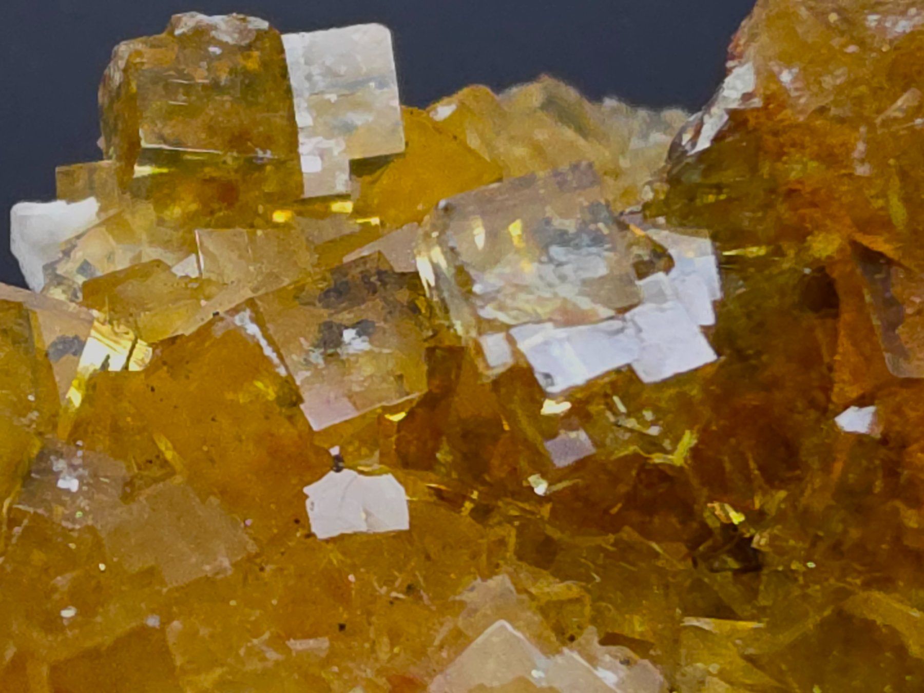 Minerali & Pietre curative: Fluorite Asturias, Spain – Usato da Figino venduto da minshop