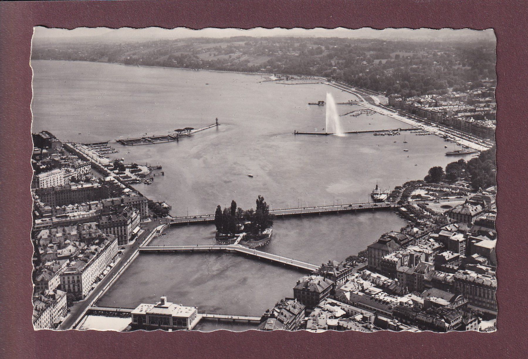 Cartoline postali: GENEVE - Vue aérienne – Usato da Pully venduto da nicecards