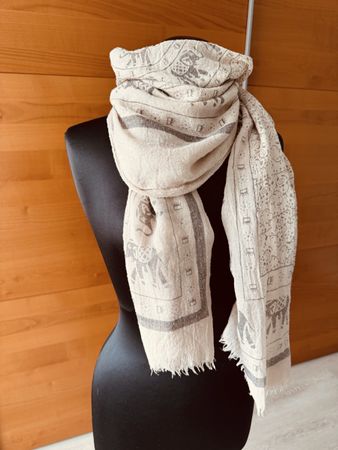 Foulard 88cm• 76cm  / 100% Baumwolle 