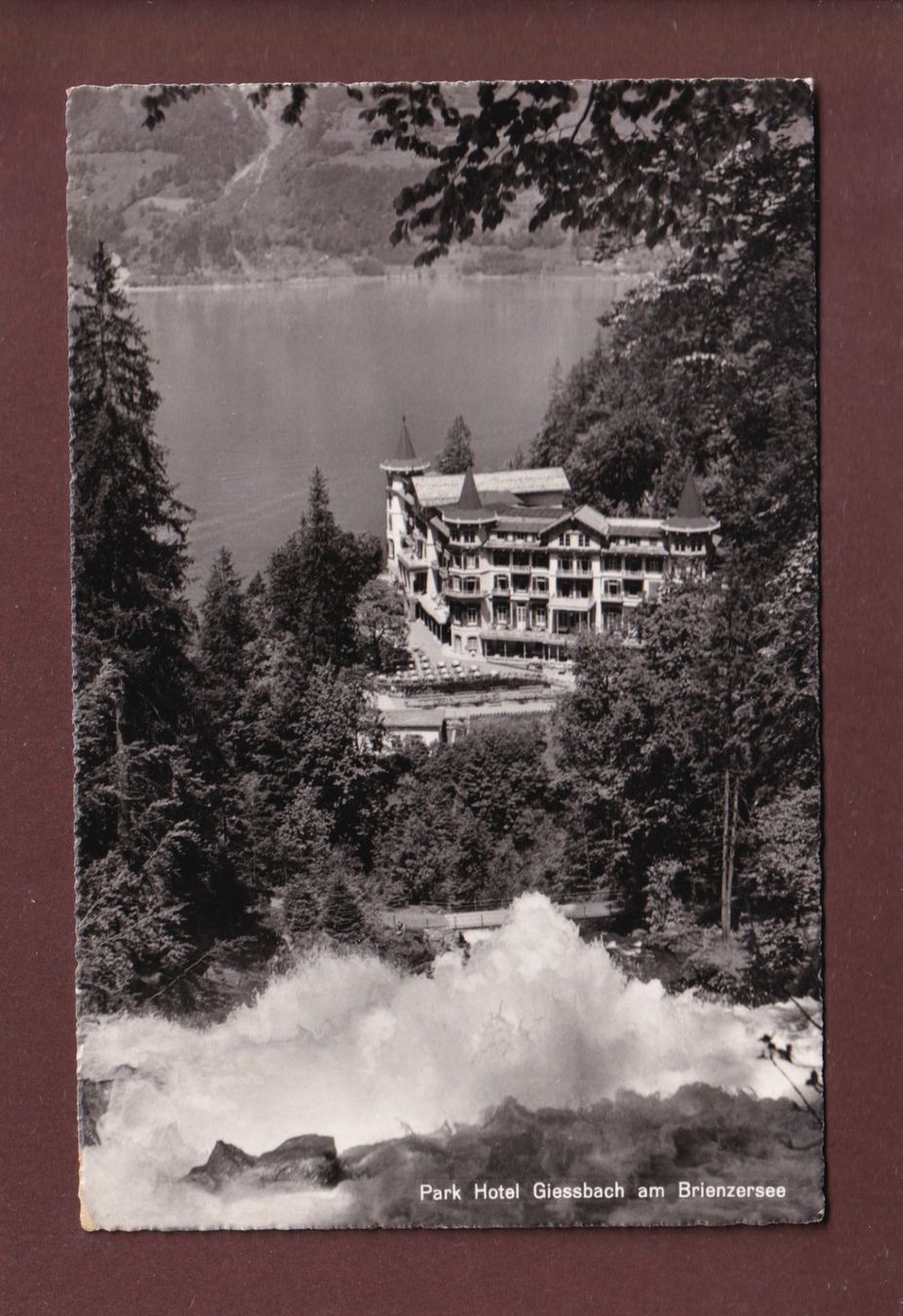 Cartoline postali: GIESSBACH - Park Hotel - 1954 – Usato da Pully venduto da nicecards