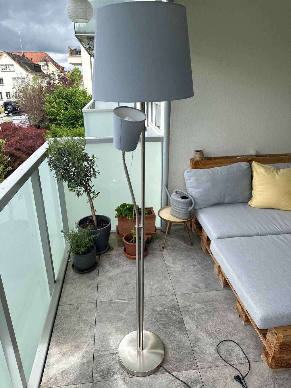 Lampade: Stehlampe – Usato da Uttwil venduto da jer_fp9q 1