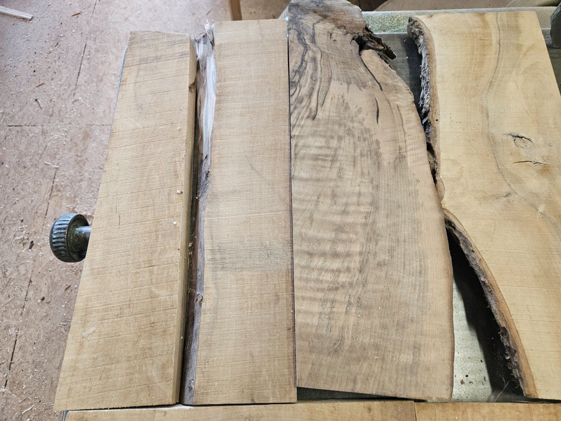 Articoli in legno: Nussbaum Holz – Nuovo (secondo la descrizione) da Schangnau venduto da egli6.2 6