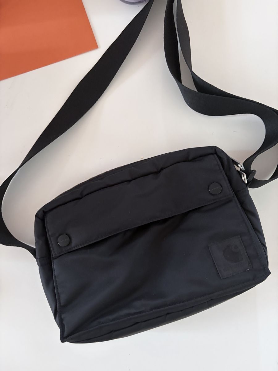 Altro in  Abbigliamento & Accessori: CARHARTT WIP OTLEY SHOULDER BAG – Usato da Aarburg venduto da roc_9n2c 2
