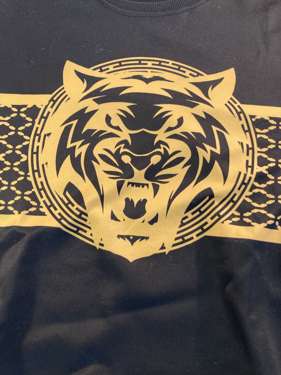 Maglioni & Felpe: Schwarzer Herren Pullover, Grösse 2XL, Tiger Motiv, Top! – Nuovo e nell'imballaggio originale da Aarwangen venduto da to-hirschi 1