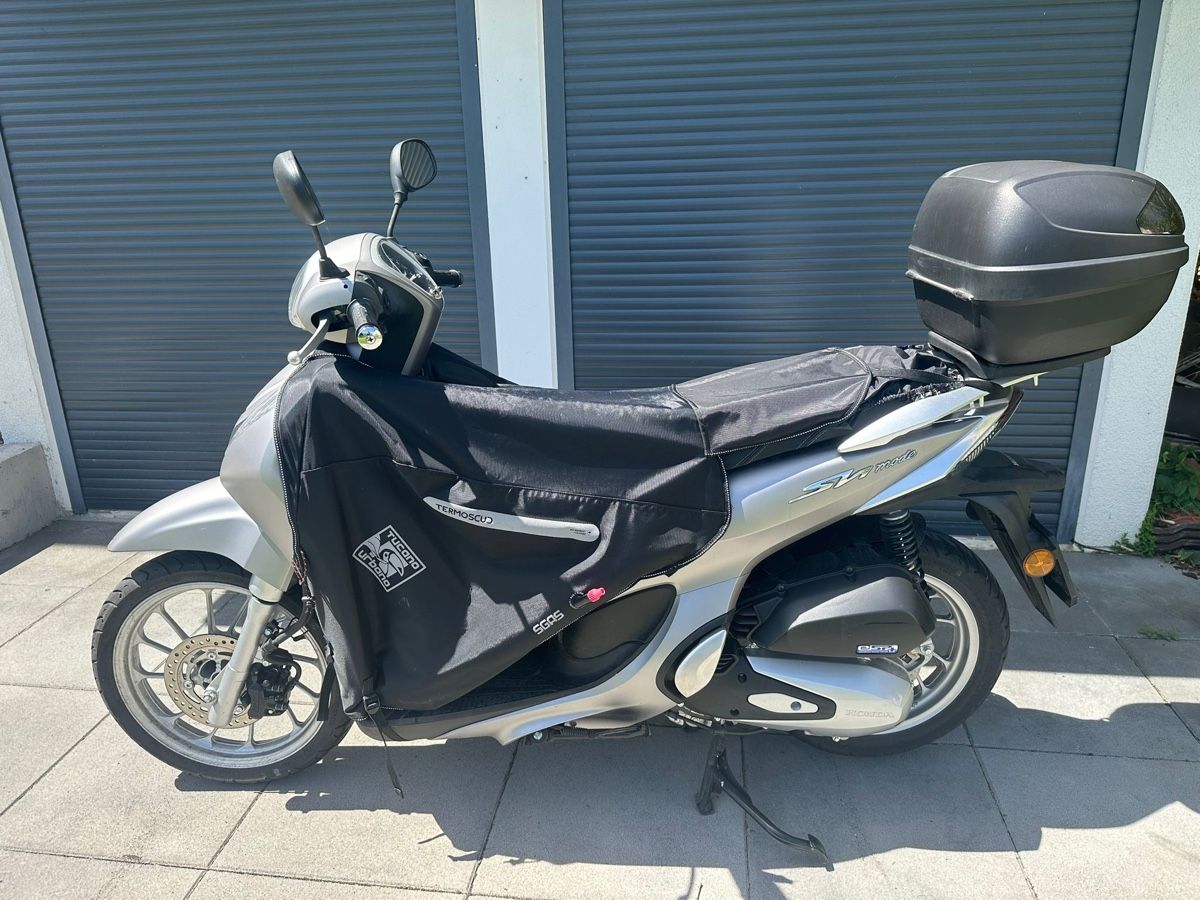 Scooters: Honda SH 125 – Gebraucht aus Boudry von fac_5fjq 2