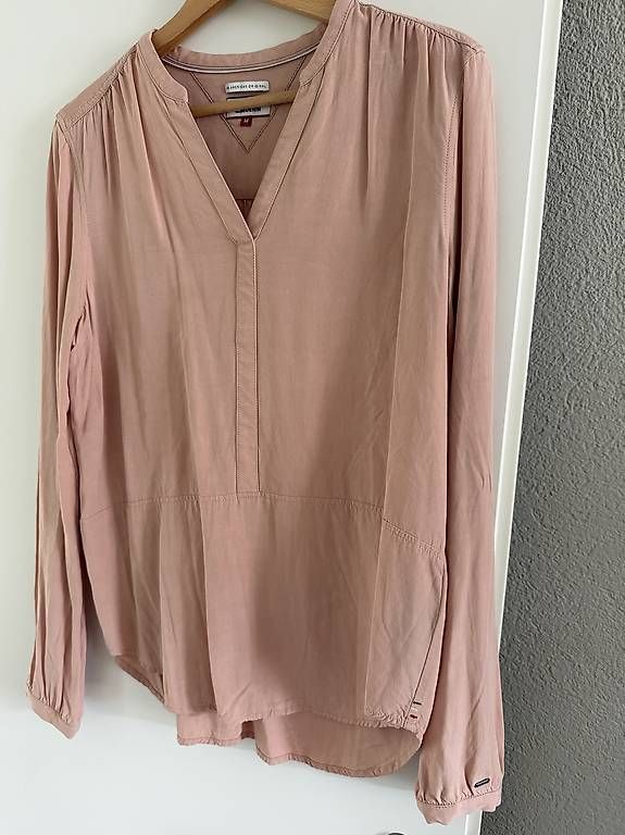 Tommy Hilfiger Camicette: Set Blusen Tommy Hilfiger – Usato da Sins venduto da bit_rg7j 3