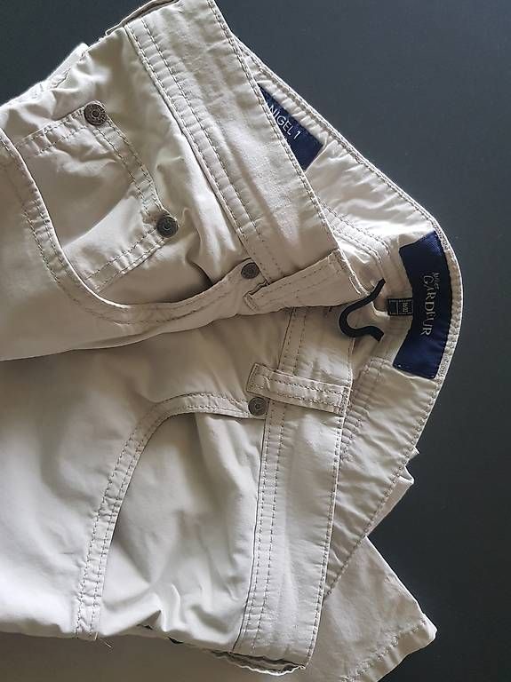Pantaloni: Lässige Sommerhose – Usato da Richenthal venduto da Mikesh01 1