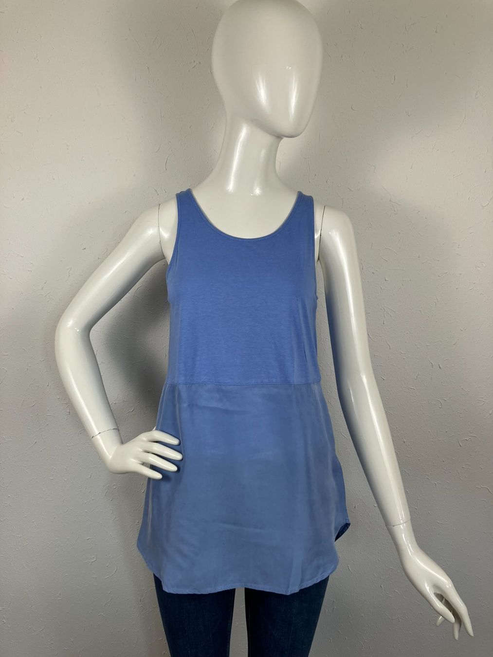 Lieblingsstück Tops: 2 Lieblingsstück Tops Gr.34 – D'occasion à Laupen ZH par kar_lfz6