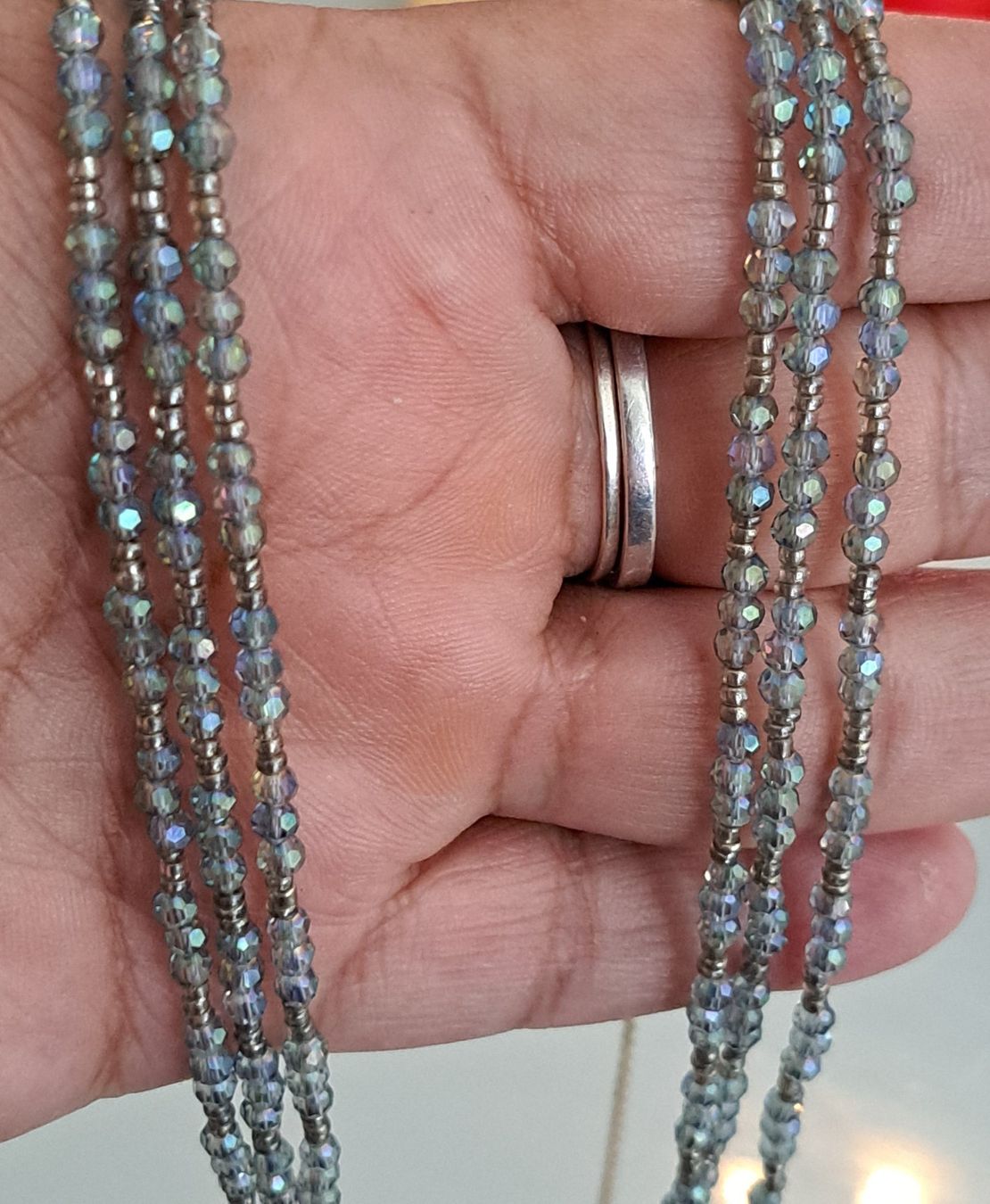 Catenine: Collier de petite perle – Usato da Biel/Bienne venduto da raf_2yqq 1