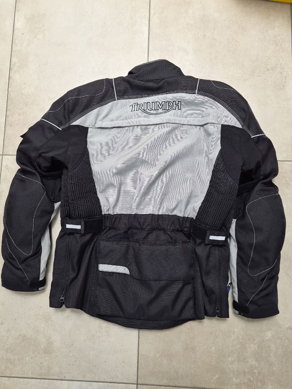 Triumph Giacche: Veste Triumph homme – Nuovo (secondo la descrizione) da Marly venduto da apollo0857 1