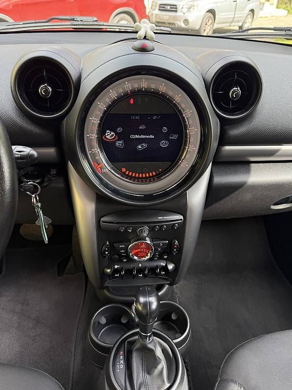 Mini Automobili: Mini Cooper ALL 4 – Usato da Innertkirchen venduto da Bienenstock99 1