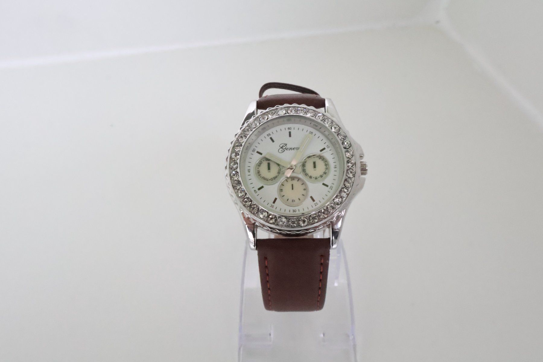 Montres: Herren Uhr  läuft Garantie – D'occasion à Willisau par flabastian 1