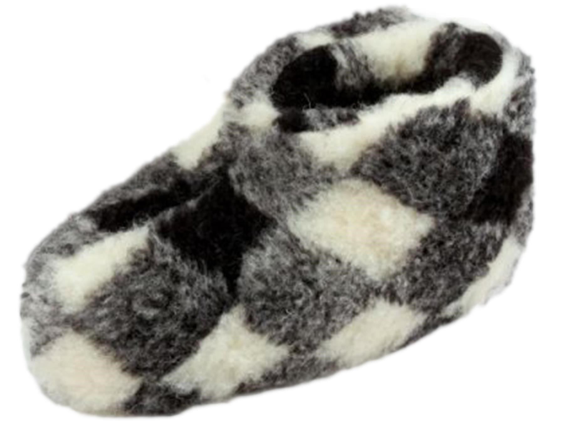 Scarpe da uomo: Hausschuhe  Schafwolle Gr 36-46 – Nuovo e nell'imballaggio originale da Arbedo venduto da patagonialeatherrugs