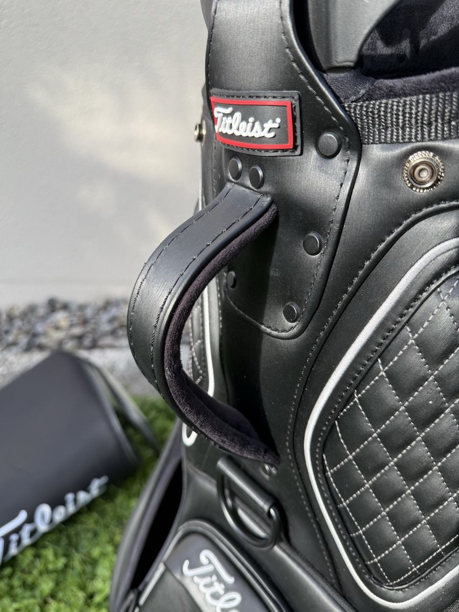 Borse: Original Titleist Tour bag / as new – Nuovo (secondo la descrizione) da Horgen venduto da thesilverarrow 5
