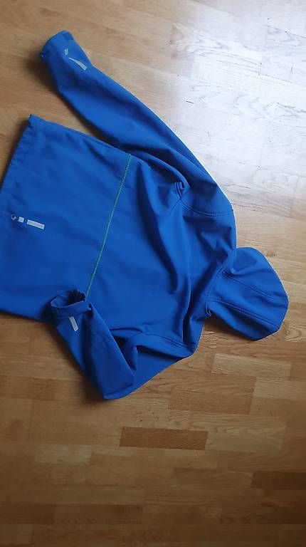 Jacken: Blaue Softshelljacke Grösse 164 – Gebraucht aus Niederwangen b. Bern von thurncaro 3
