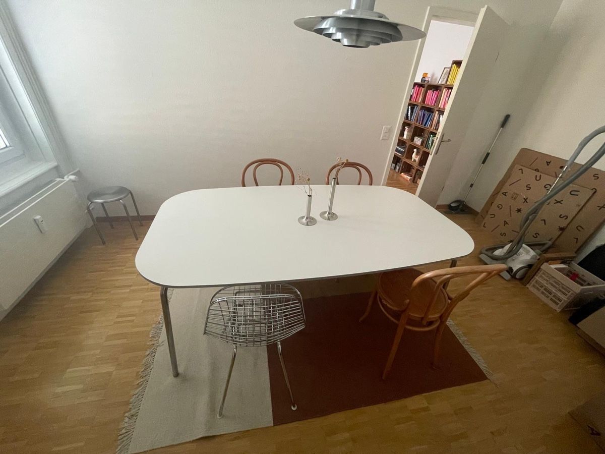 Tavoli: Beautiful wooden table with chrome legs – Usato da Zürich venduto da mattraph55 1