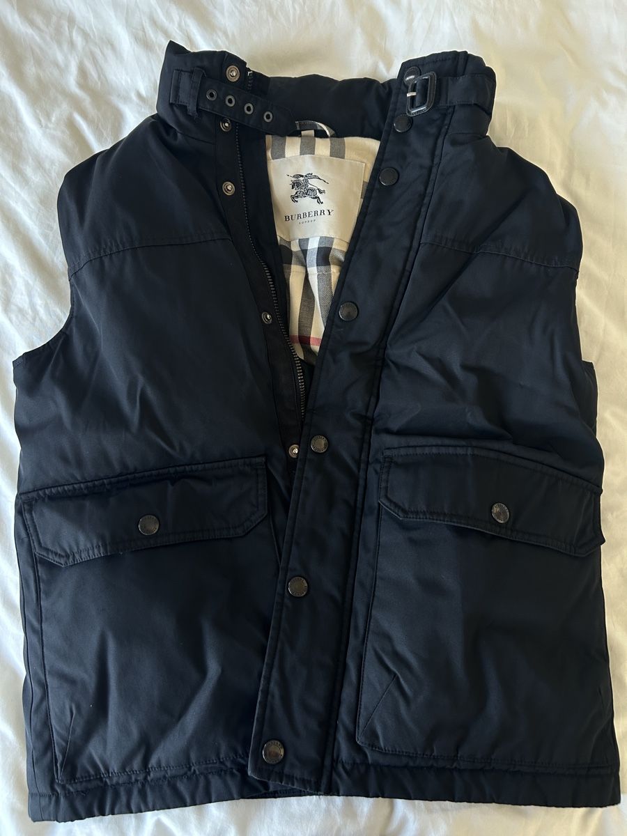 Burberry Giacche: Burberry Jacket – Nuovo (secondo la descrizione) da Horgen venduto da mar_9yv7