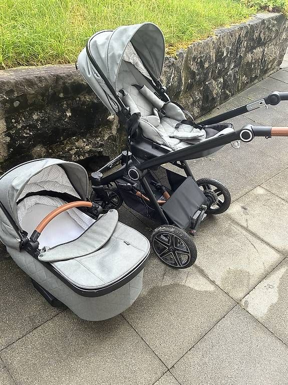 Hartan Poussette: Hartan Kinderwagen inkl. Babywanne – D'occasion à Wädenswil par anjalehna