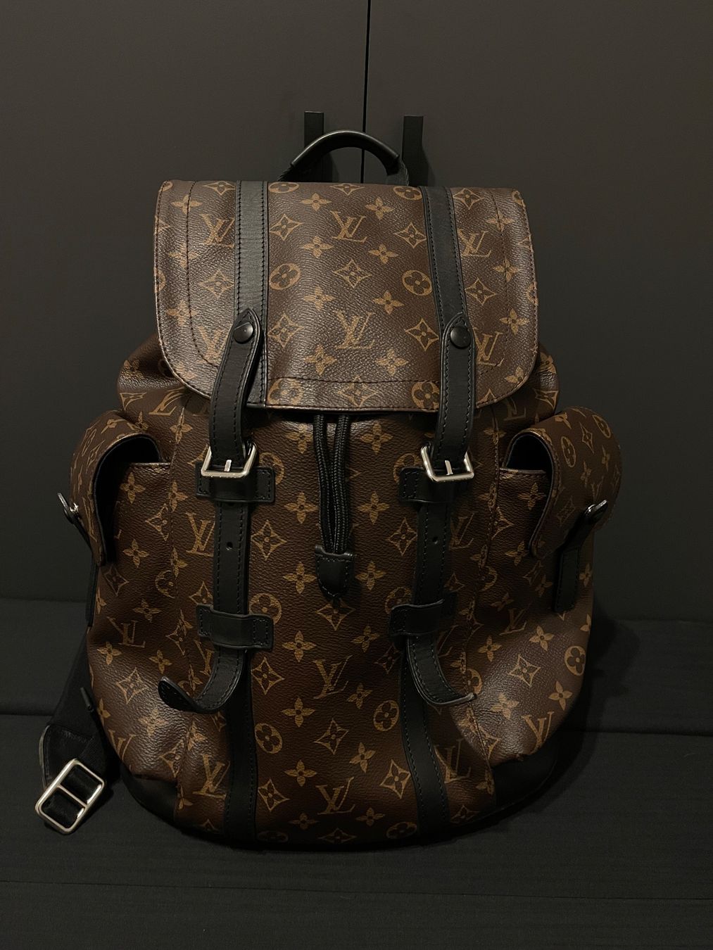 Louis Vuitton Rucksäcke: Louis Vuitton Monogram LV Christopher Backpack – Gebraucht aus Rümlang von ohsnapiiitzme2