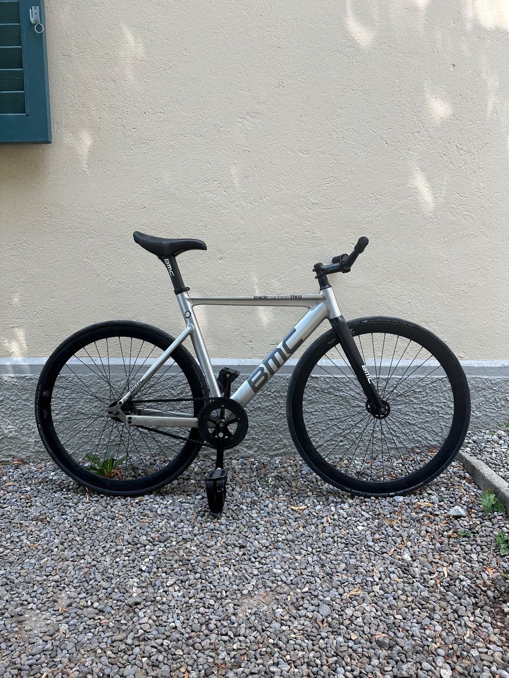 BMC Vélos: BMC TRACK MACHINE TH02 (FIXIE BIKE) – D'occasion à Zürich par laurenmzh
