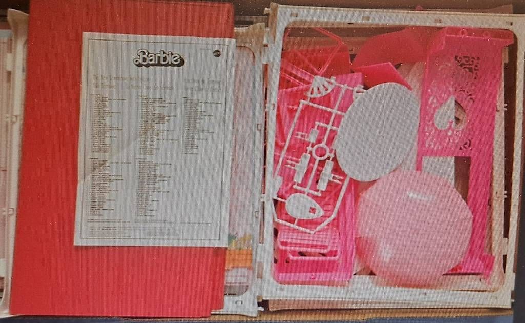 Maisons & Meubles de poupées: Maison Barbie – D'occasion à Lausanne par sus_nyq5 1