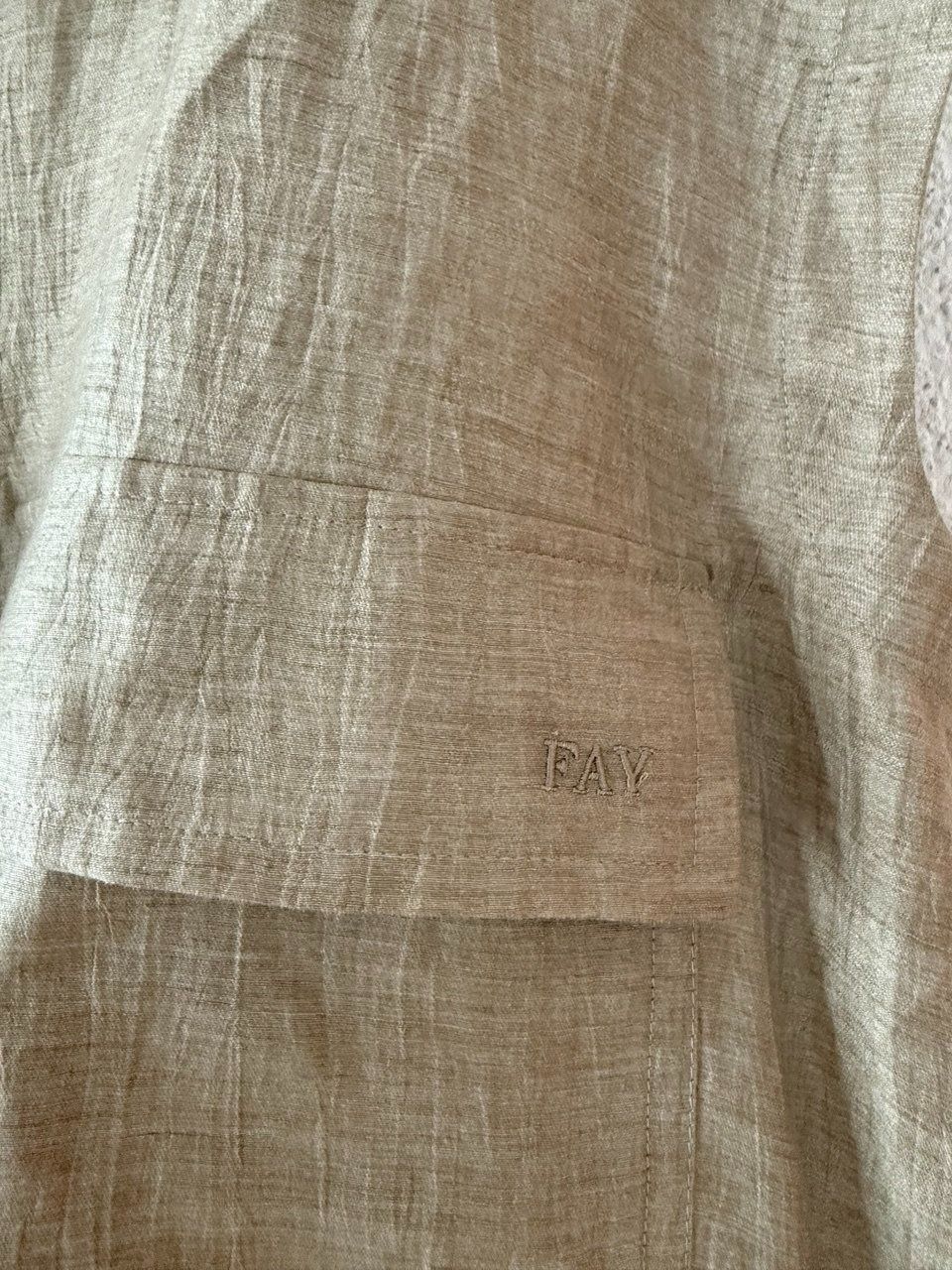Fay Gilet & Giacche senza maniche: Light vest from FAY, Size M-L – Nuovo (secondo la descrizione) da Zürich venduto da futurmutur 1