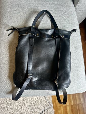 Ledertasche/Rucksack schwarz  