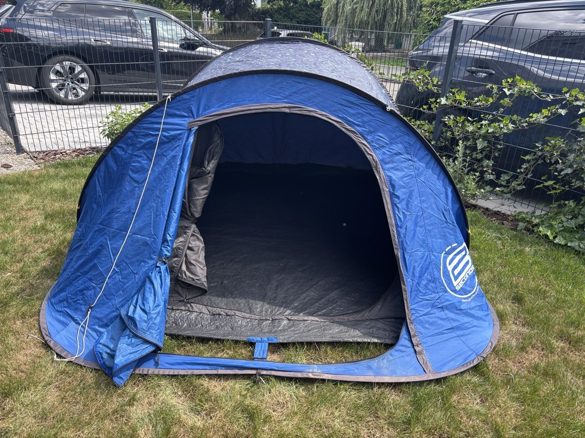 Decathlon Tende : QUECHUA 3-person camping tent – Usato da Dübendorf venduto da gui_6svt 6