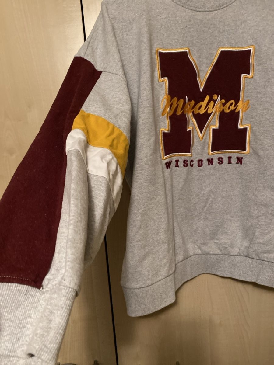 Bershka Maglioni & Felpe: College Pullover Gr. M – Usato da Gränichen venduto da cat_lady 2