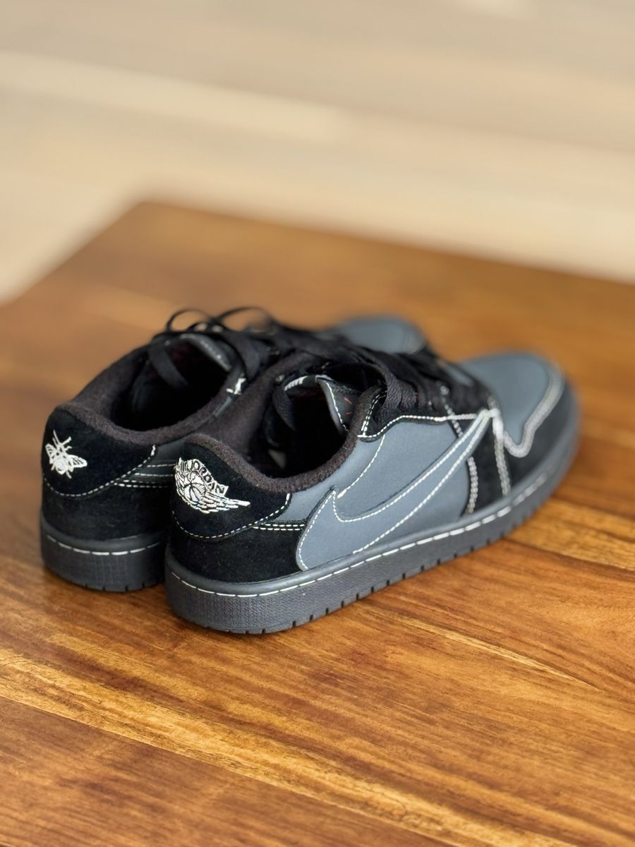 Jordan Scarpe da uomo: Nike Air Jordan 1 Low Travis Scott Phantom Gr.39 – Usato da Mumpf venduto da Stanman 3