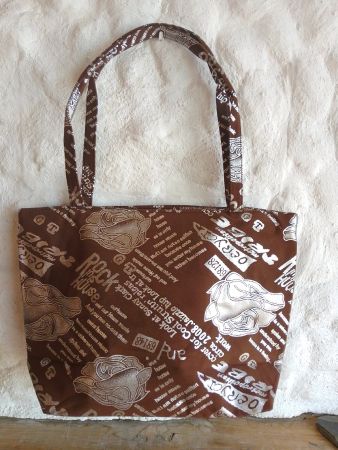 Trendige Handtasche/Shopper mit silbernem Muster, neu!