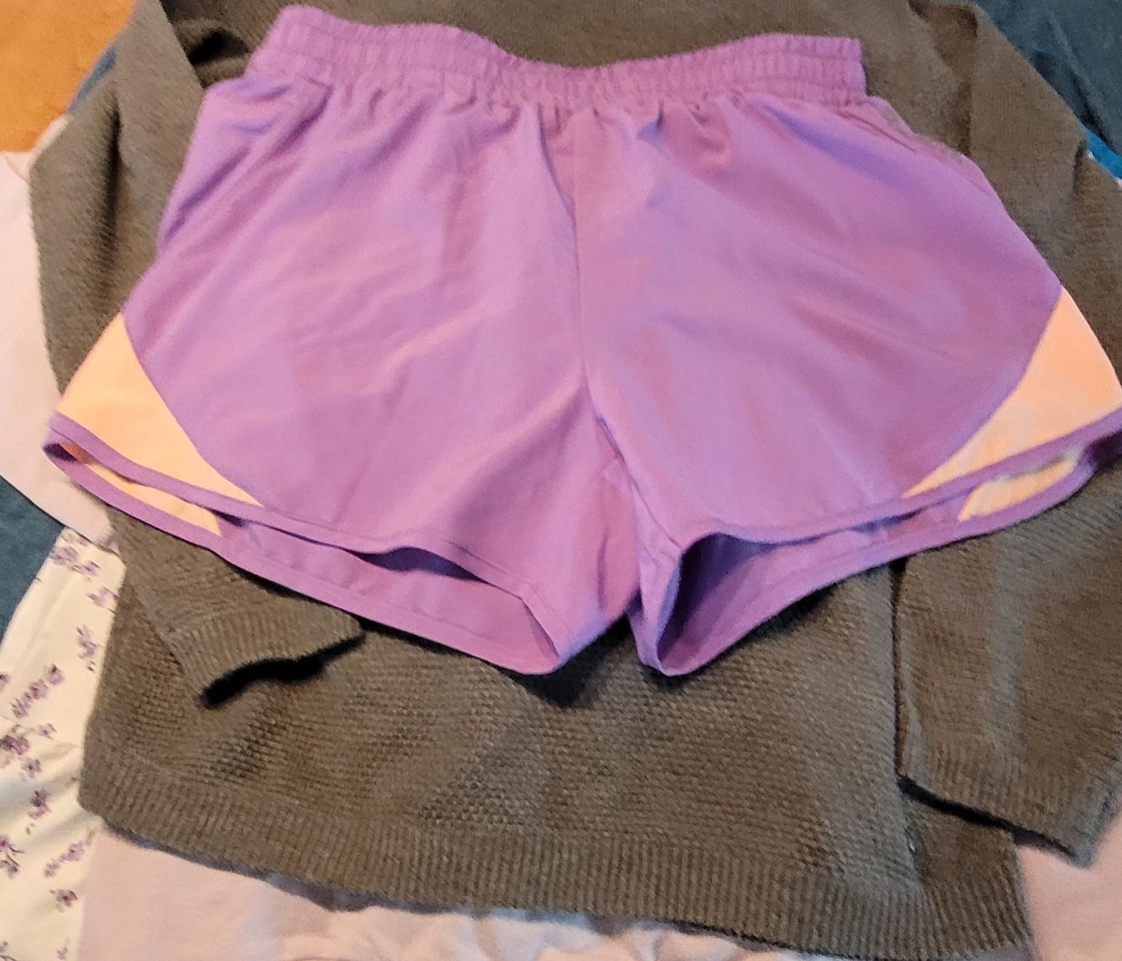 Lotti & Set di vestiti: Mädchen-Kleider-Paket 164/176/S – Usato da Flawil venduto da airport01 4