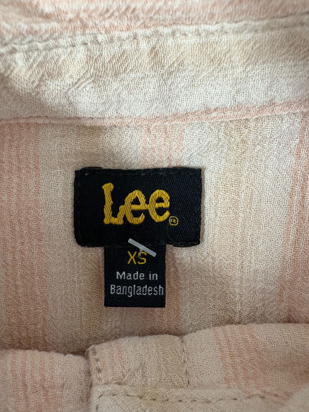 Lee Camicette: Lee Bluse mit Rüschenärmel Gr. XS rosa Baumwolle – Nuovo (secondo la descrizione) da Regensdorf venduto da secondchancefashion 4