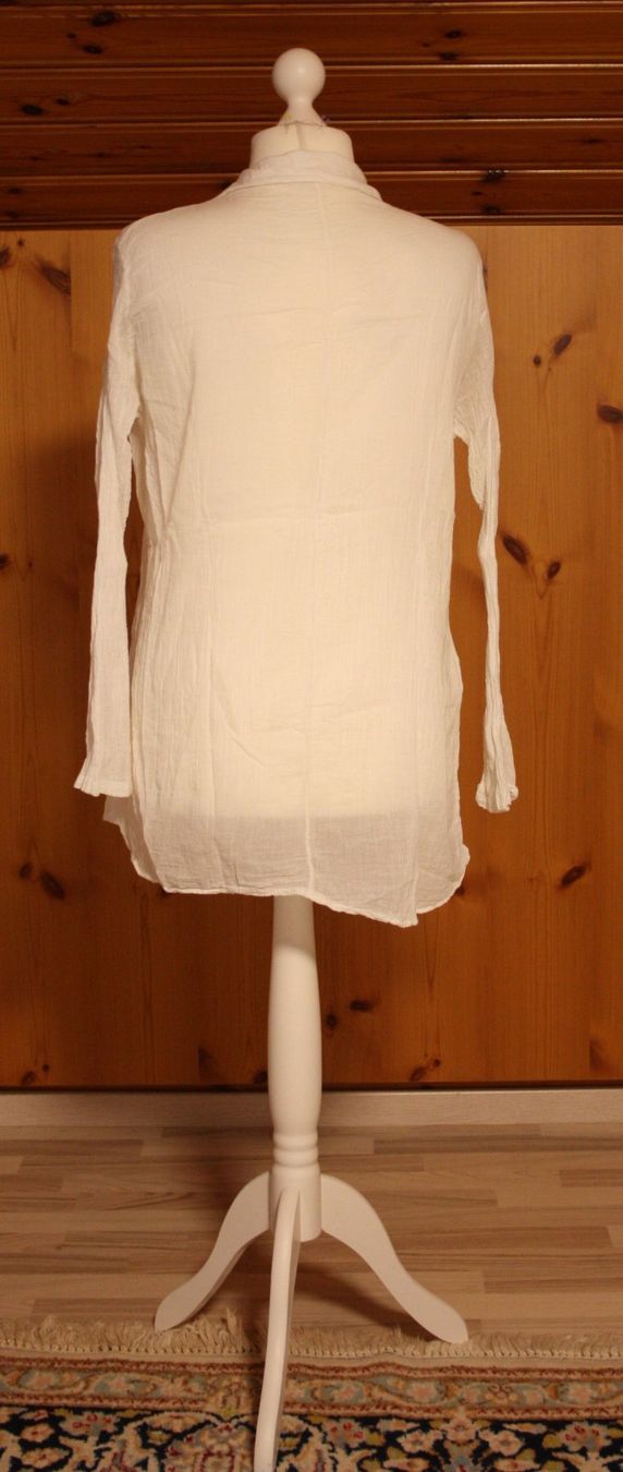 Camicette: Bluse lang  Mini - Kleid  Krickelstoff weiss Gr. L – Usato da Flüelen venduto da Diversicum-Textil 3