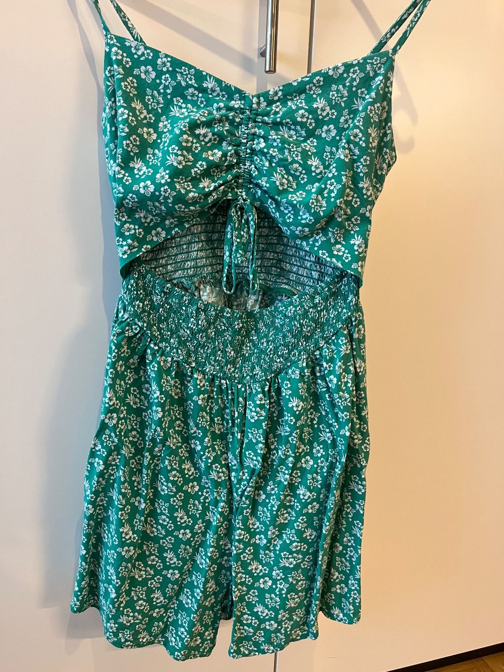 Hollister Tute: Jumpsuit Hollister – Usato da Rain venduto da Rasala3 1