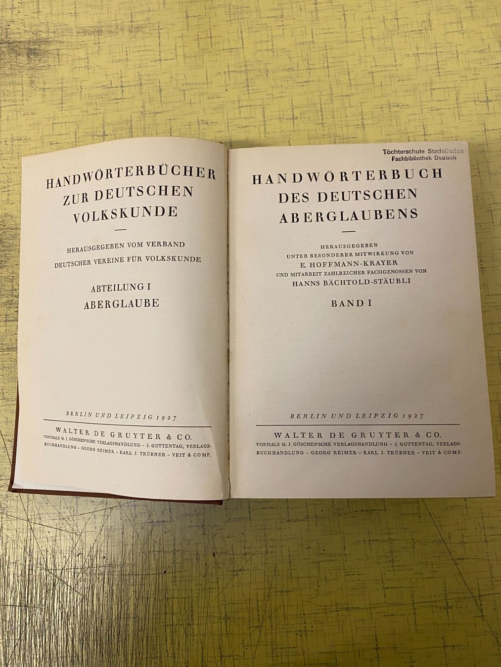Libri: Handwörterbuch des deutschen Aberglaubens. – Usato da Bazenheid venduto da ebarch 2