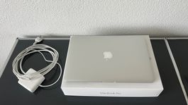 MacBook Pro (Retina, 13 Zoll, Anfang 2015) 256 GB