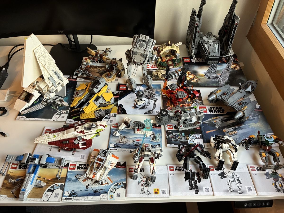 Lego Kit di costruzioni: Lego Star Wars Sammlung ab 1.- – Usato da Speicher venduto da spla03