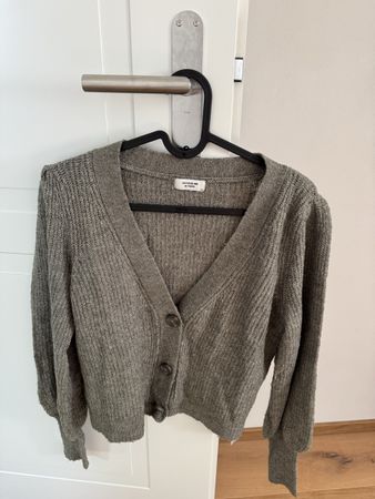 Strickjacke Grösse XS