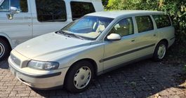 Volvo V70 Jg.2000, 2.4 Aut.ab Mfk.11.25,1ste Hnd,202000 km