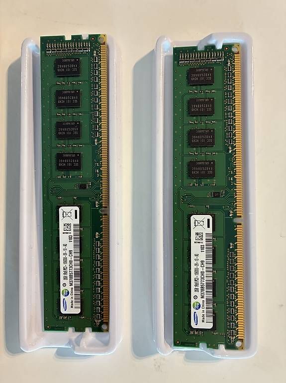 Corsair Memoria / RAM: Ram Memory DDR 4 GB PC – Usato da Uerikon venduto da Zahlenmeisterei 1