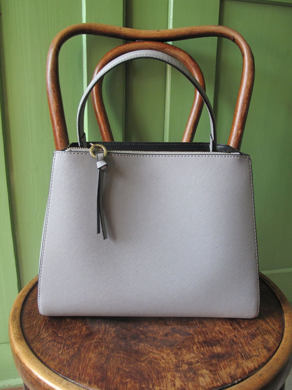 Taschen für Damen: Elegante Handtasche Porto 9Fr. – Gebraucht aus glarus von Engel_888 1