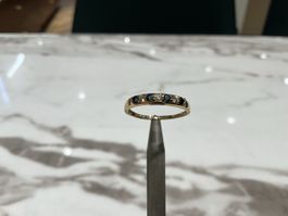 Damenring 18k Gold mit Saphiren und Diamanten 