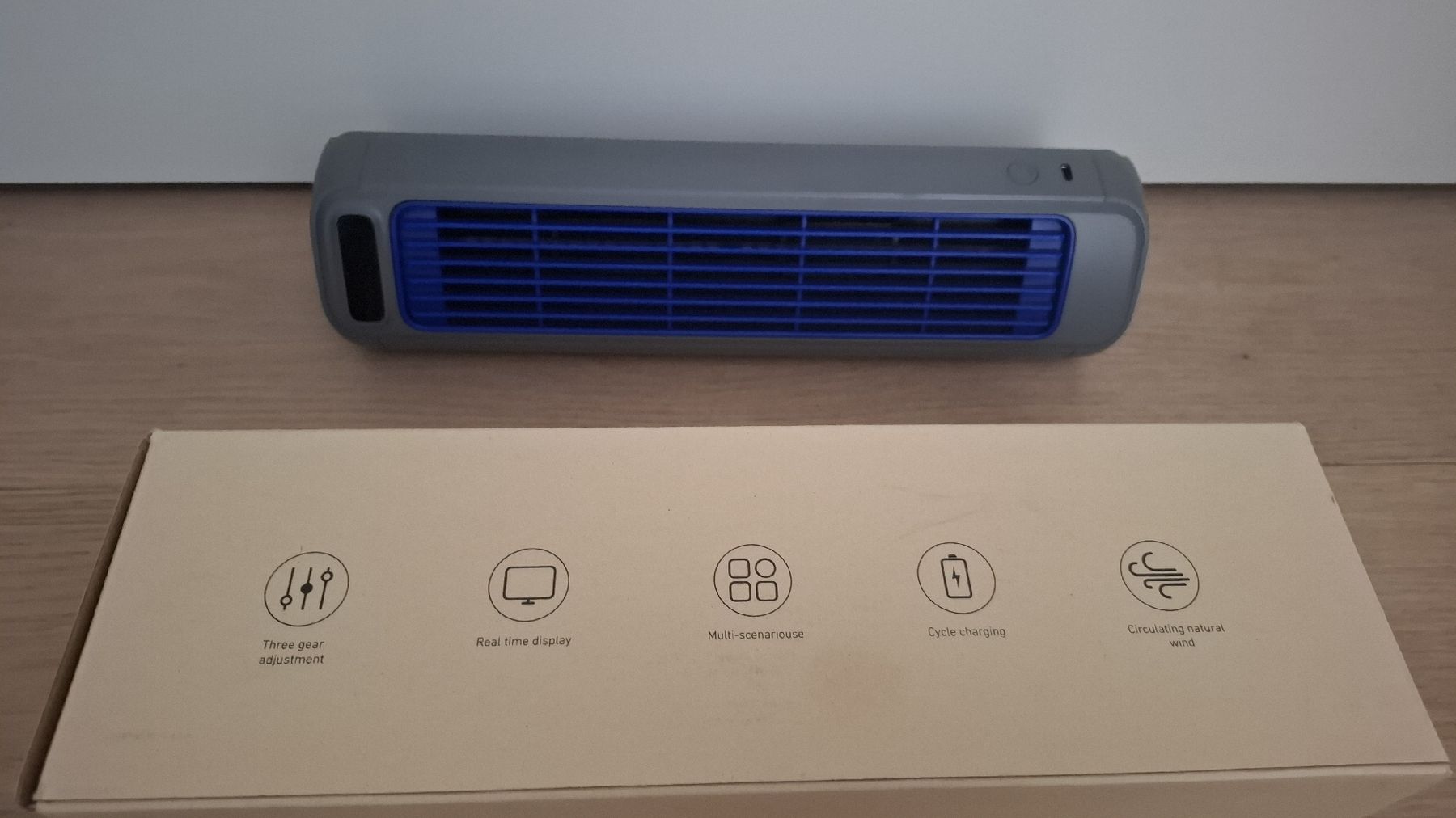 Ventilateurs: portable fan, with built in  battery, USB C charging,  – Neuf (Voir description) à Zürich par pto_6wfs 2