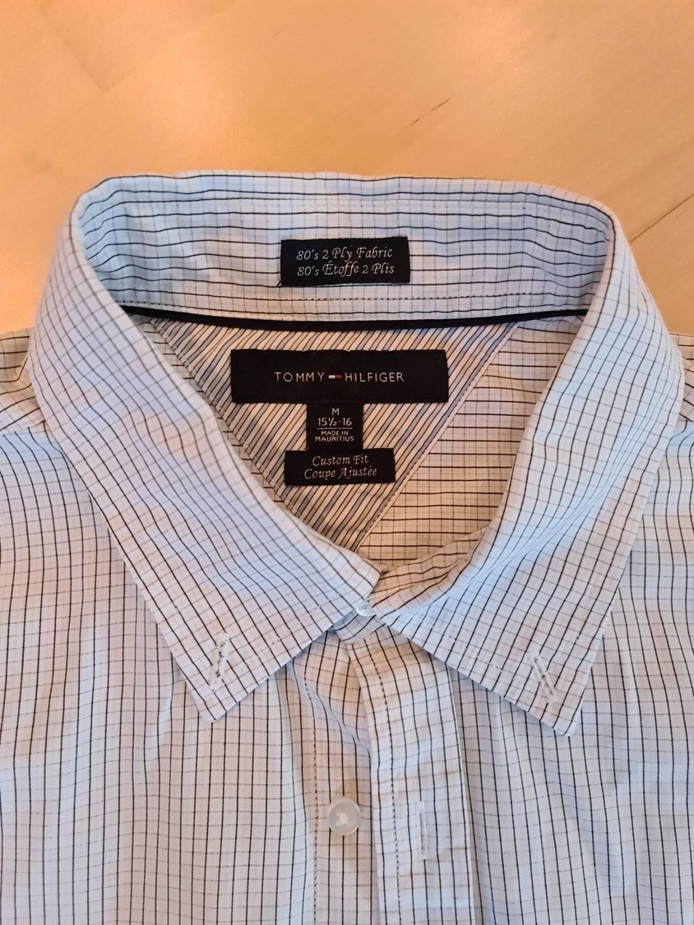 Tommy Hilfiger Hemden: Tommy Hilfiger Karo Weiss M Custom Fit – Gebraucht aus Buchs AG von Stunner 2
