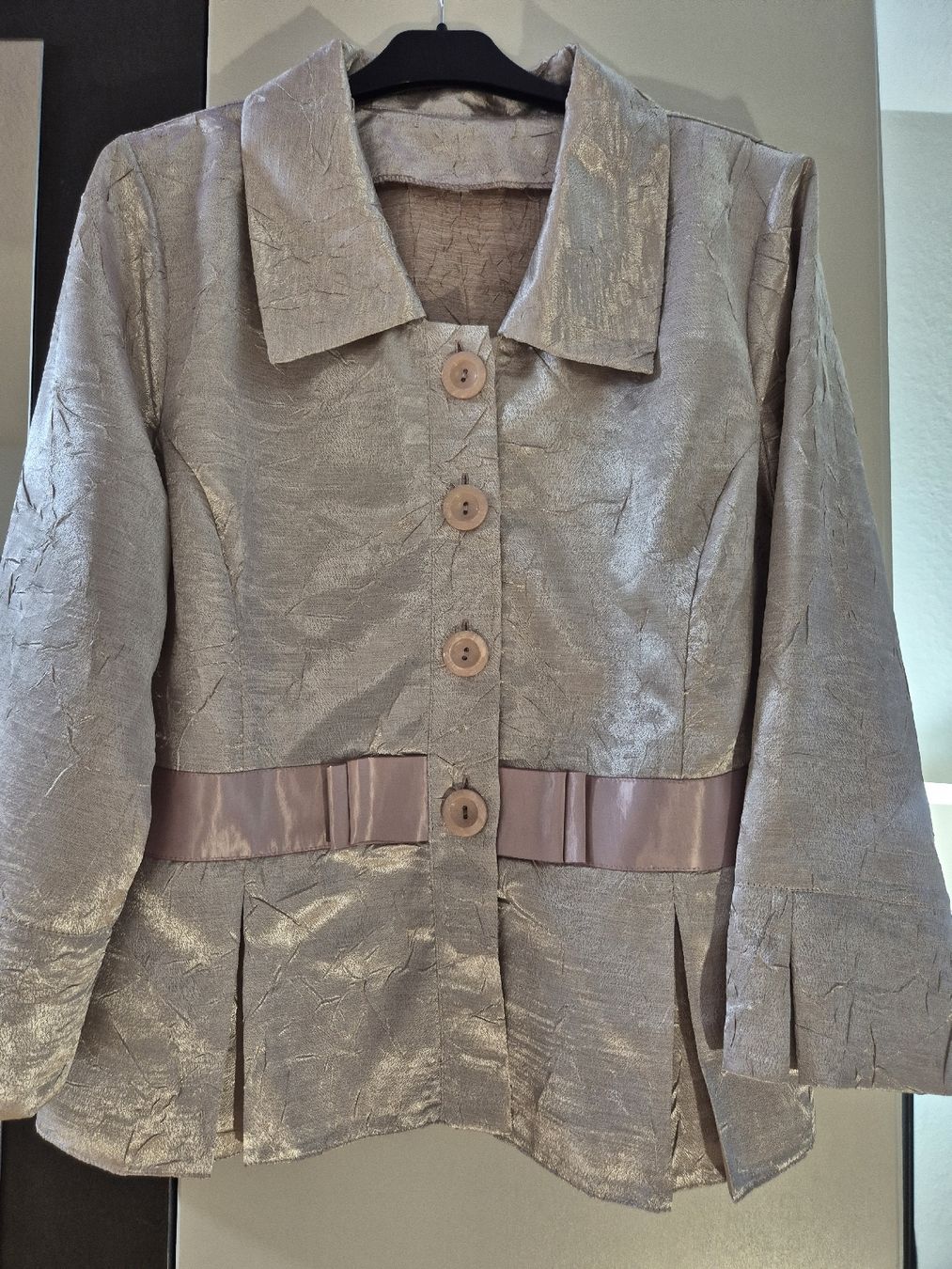 Kleiderpakete: Leichte Jacke – Gebraucht aus Kriens von Renia05