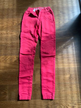 NEW women looking for wild red climbing pants size XS
