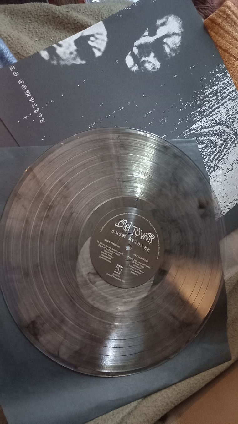 Dischi in vinile: Old Tower-Grim Alchemy Clear Splatter LP Vinyl Dungeon Synth – Usato da Olten venduto da Donatello1984 3