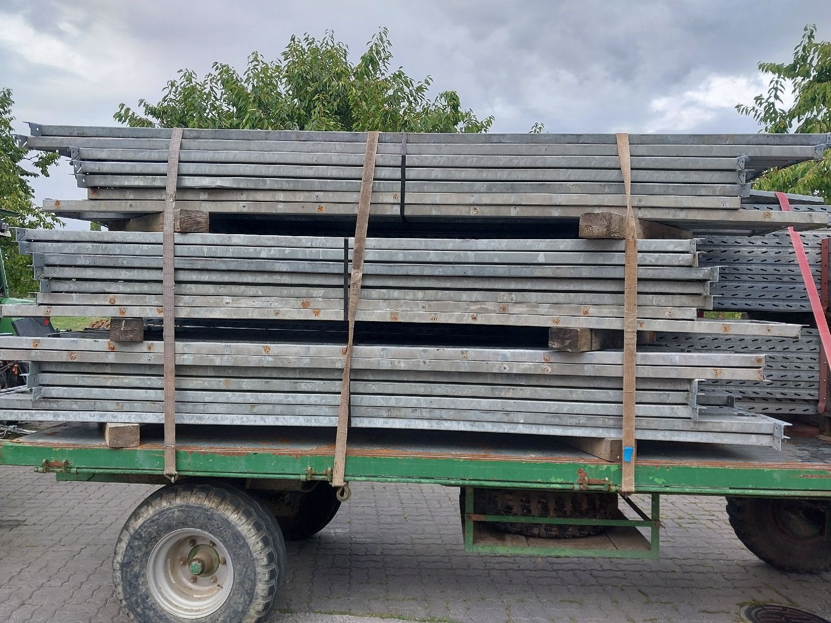 Regale: Hochregallagergestell verzinkt mit Dach – Gebraucht aus Radelfingen von Kochi 4